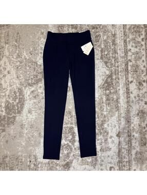 St John’s Bay Pants Women’s NWT Size XS, Stretch, Navy, Skinny Leg, Tummy Panel